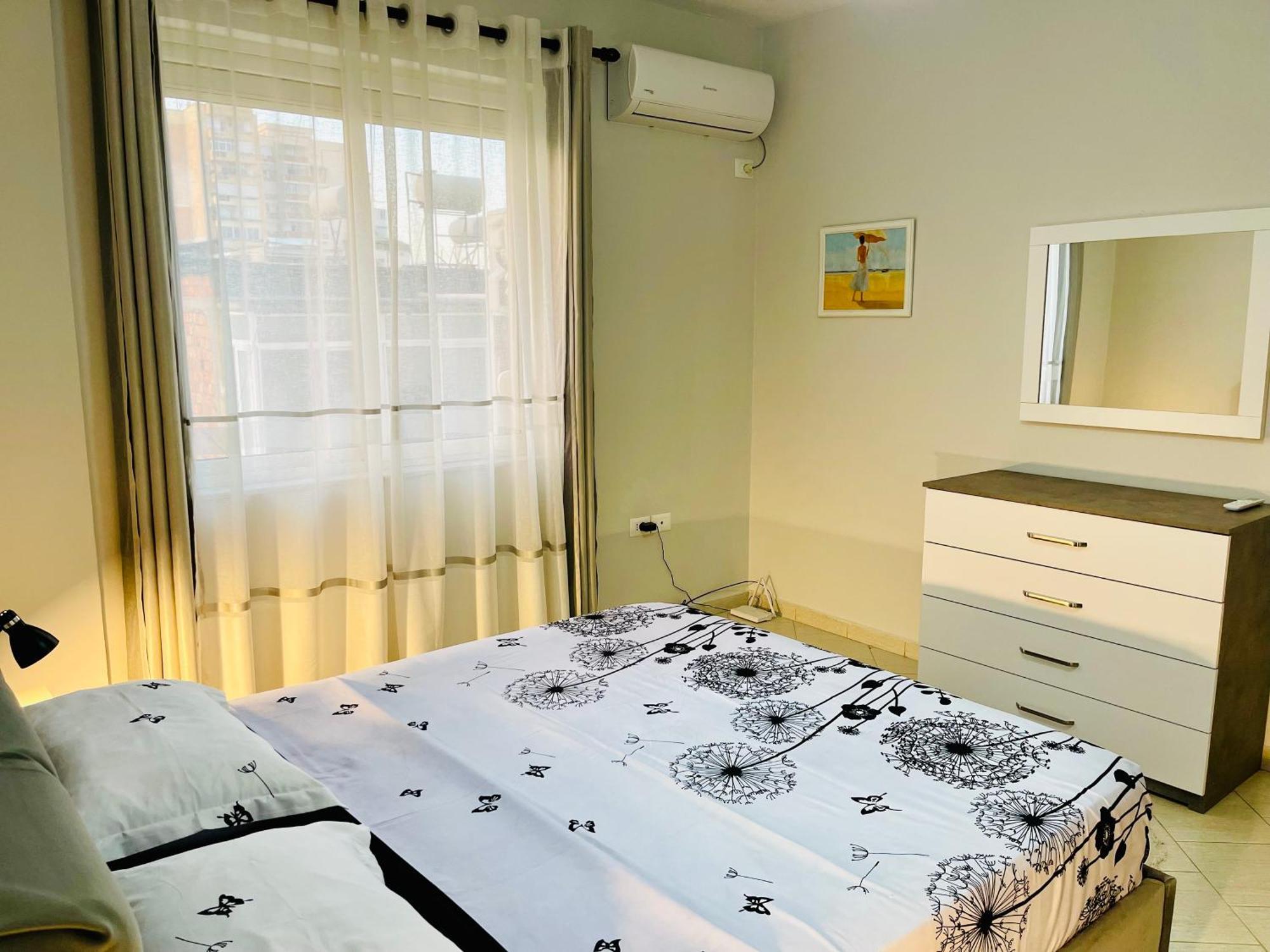 Albis Apartment 1 Tirana Exteriör bild